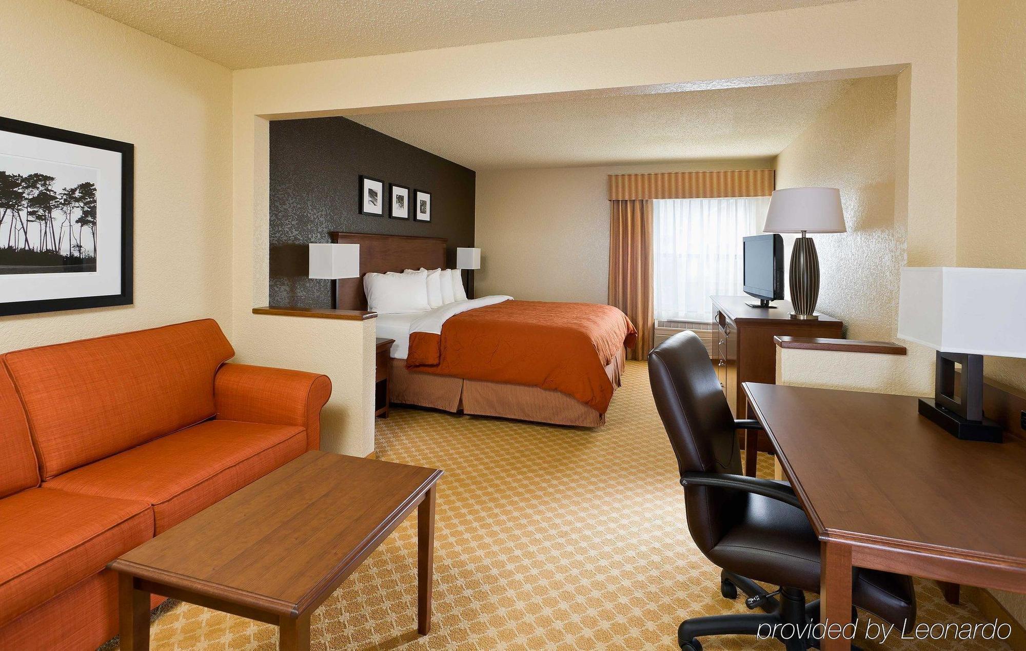 Hotel Spark By Hilton Southeast 3*